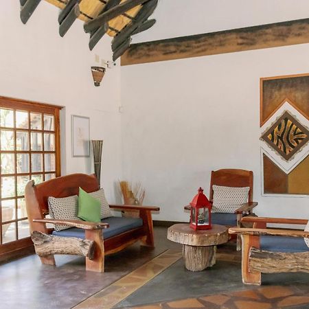 Okahandja Country Hotel Ngoại thất bức ảnh