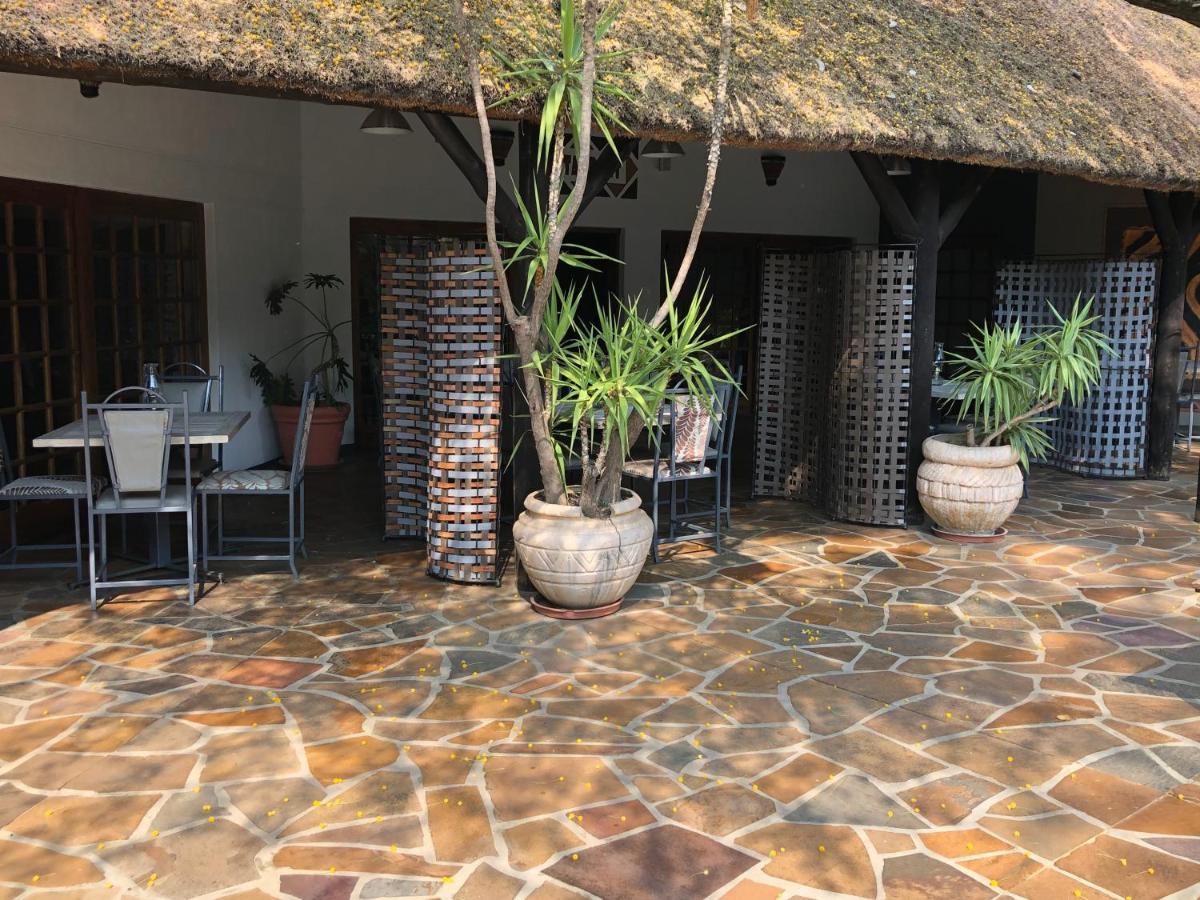Okahandja Country Hotel Ngoại thất bức ảnh