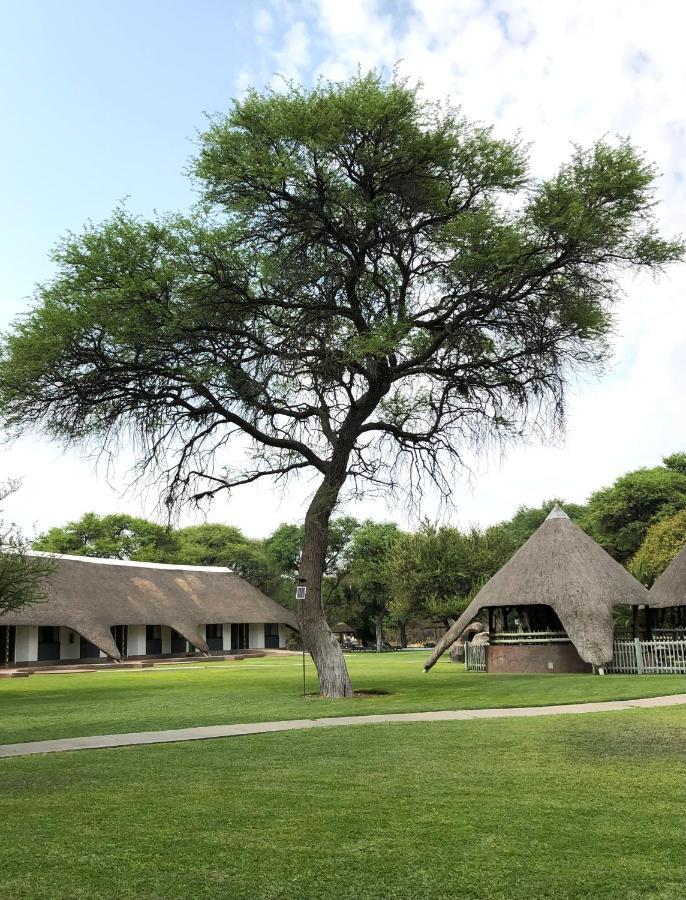 Okahandja Country Hotel Ngoại thất bức ảnh