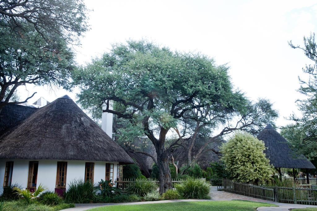 Okahandja Country Hotel Ngoại thất bức ảnh