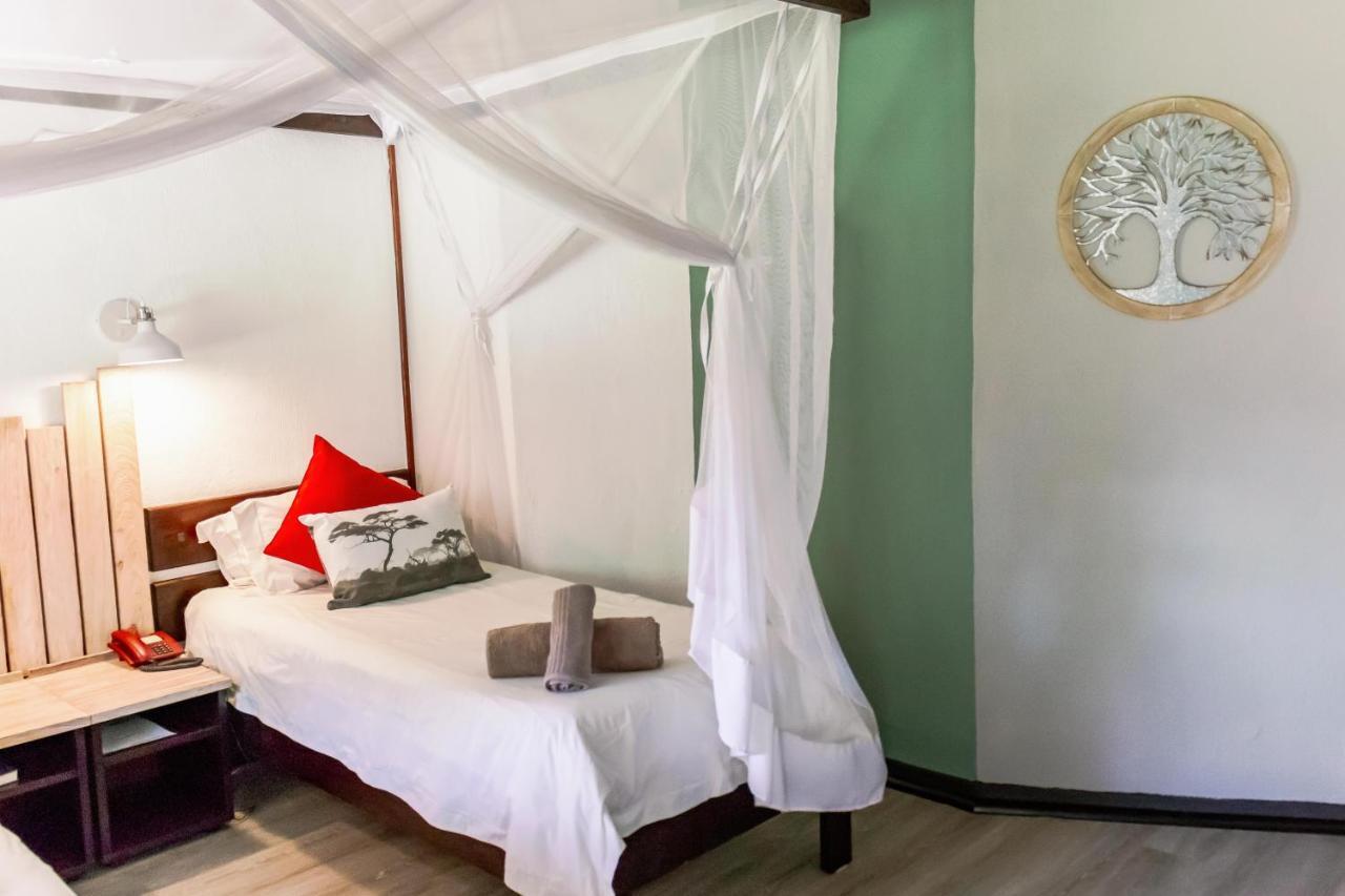 Okahandja Country Hotel Ngoại thất bức ảnh